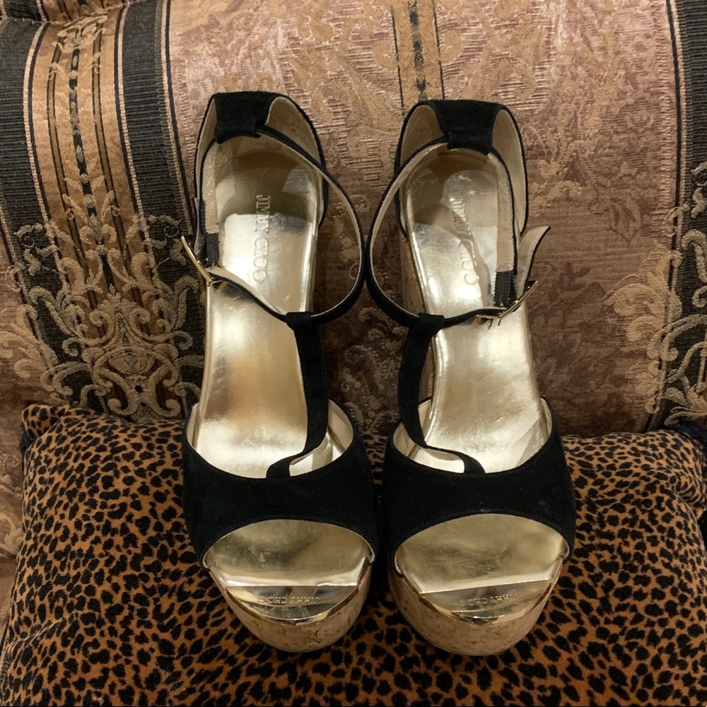 🖤Jimmy Choo black suede t-strap wedges